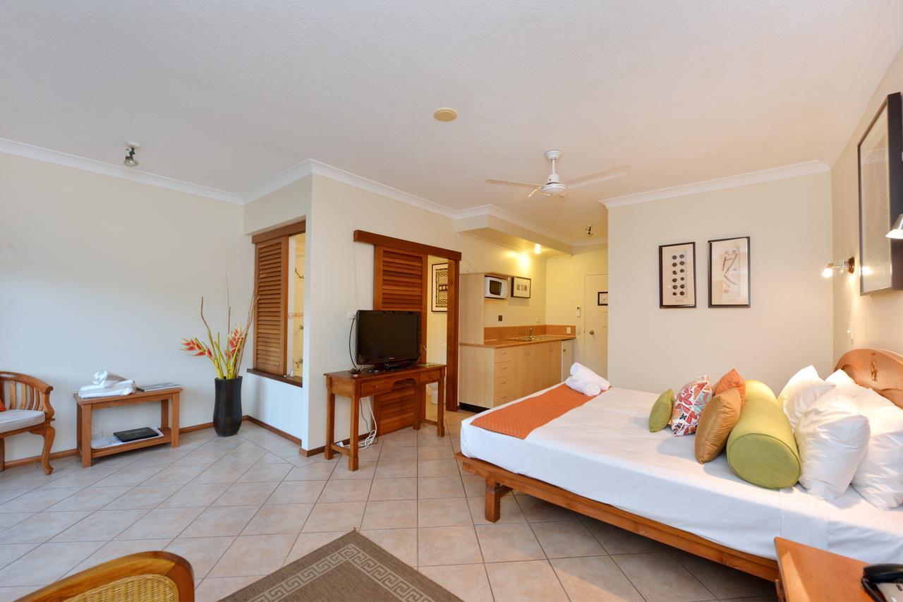 Seascape Holidays - Hibiscus Port Douglas Buitenkant foto