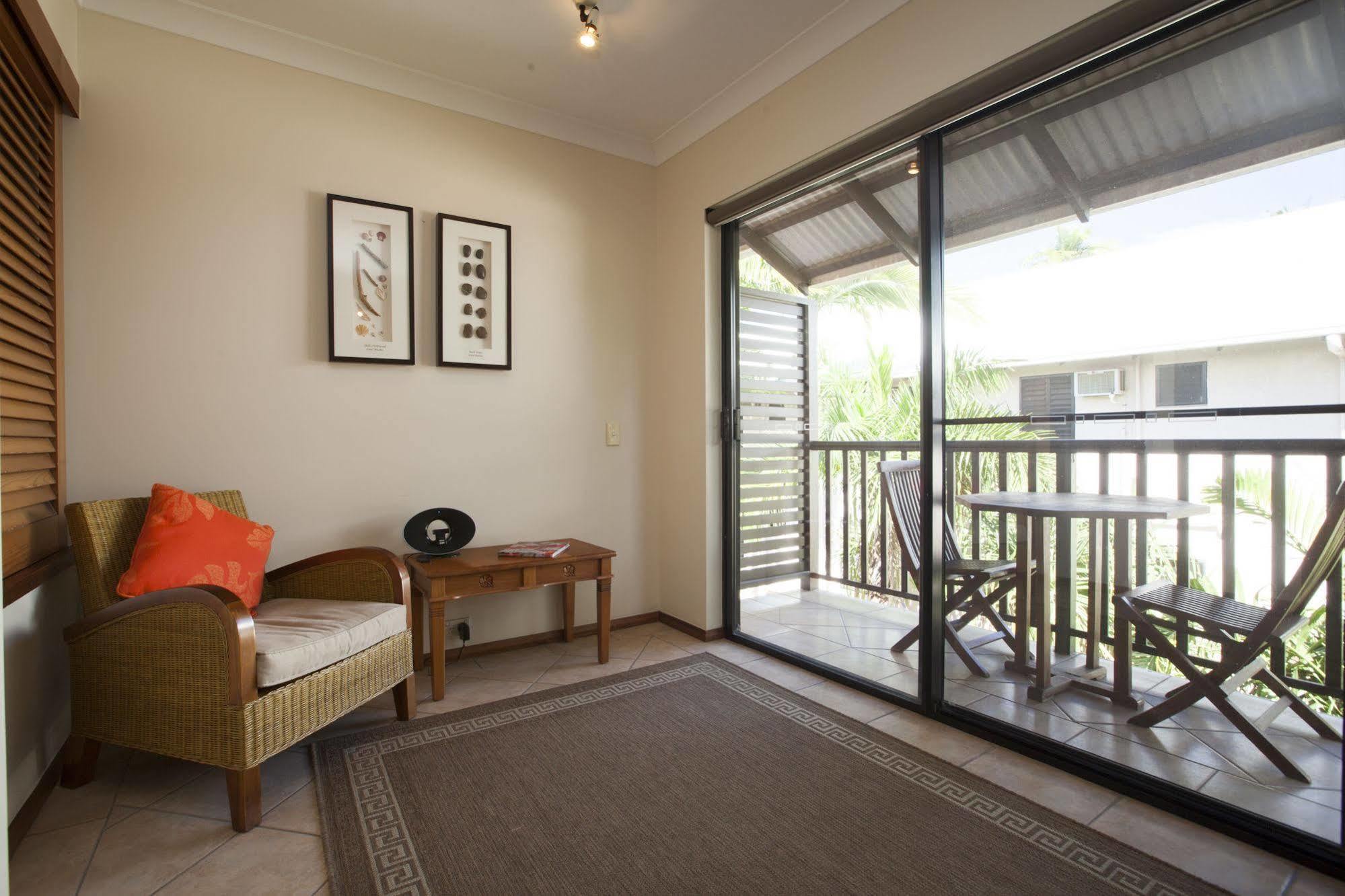 Seascape Holidays - Hibiscus Port Douglas Buitenkant foto