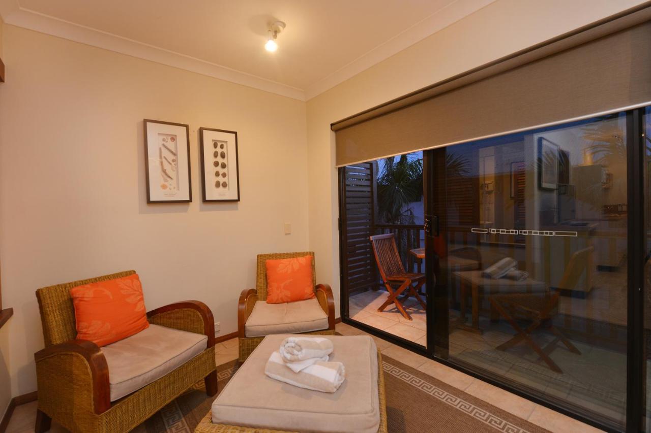 Seascape Holidays - Hibiscus Port Douglas Buitenkant foto